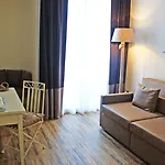 Universal Hotel 3*