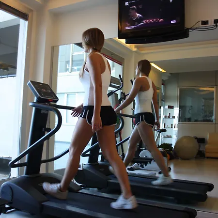 Ξενοδοχείο Universal