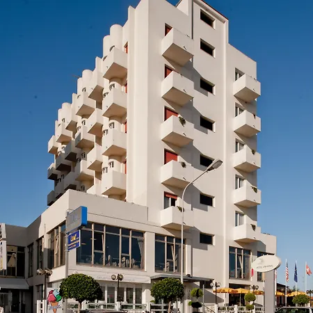 Szálloda Universal Senigallia