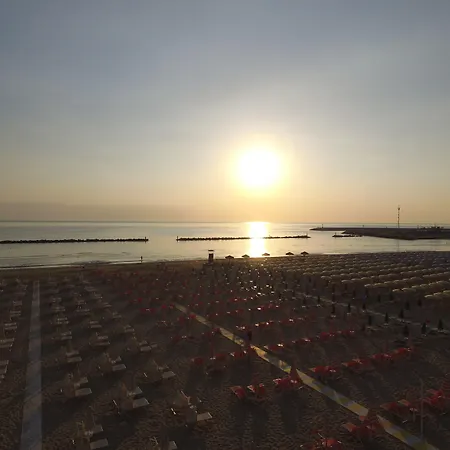 Universal Ξενοδοχείο