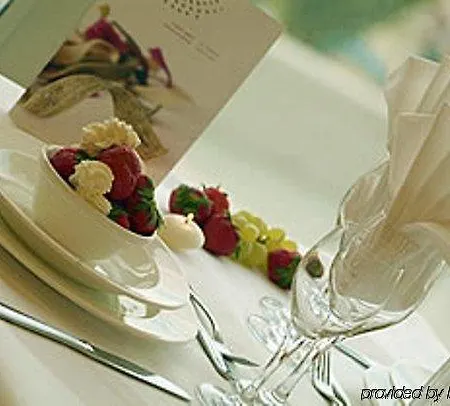 Ξενοδοχείο Universal Σενιγκάλια