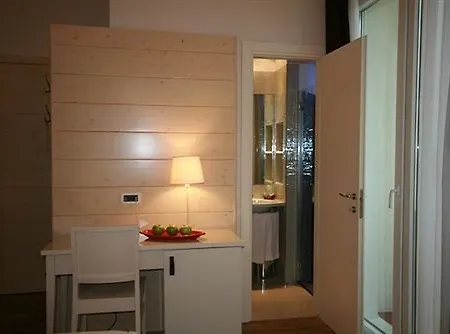 Universal Ξενοδοχείο