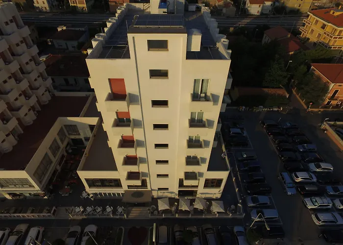 Universal 3* Senigallia